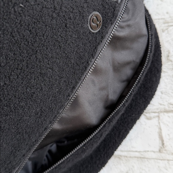 Lululemon Sherpa Backpack - Picture 10 of 16